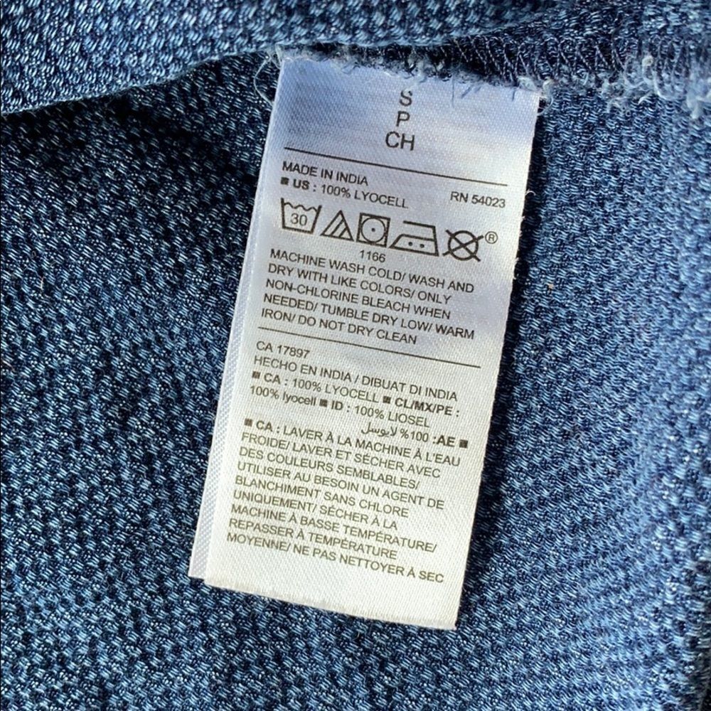 Old Navy Ruffle sleeve top Ocean Blue Color - Picture 3 of 4